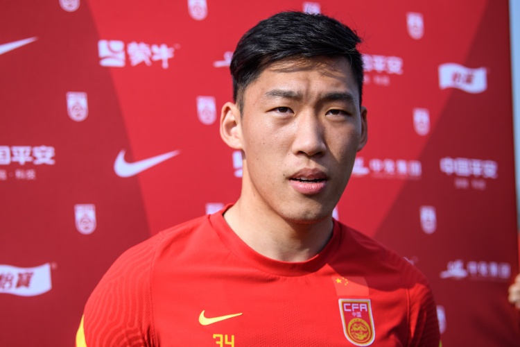  北青體育：朱辰杰是否以“面具人”形象出戰(zhàn)18強(qiáng)賽，仍需多方溝通