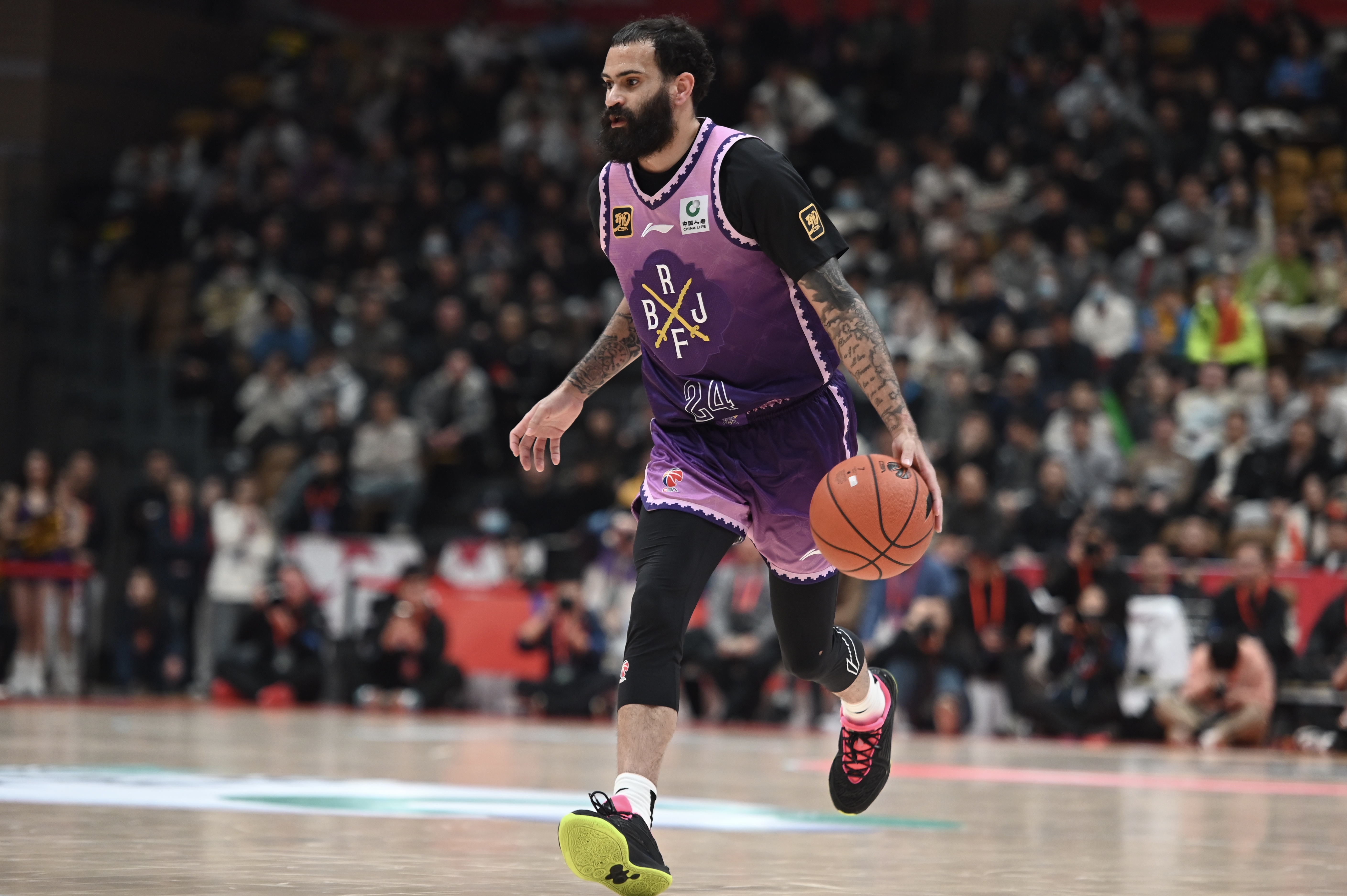  加時接連扔進三分！里勒28投17中怒轟全隊最高46分 另有8板8助